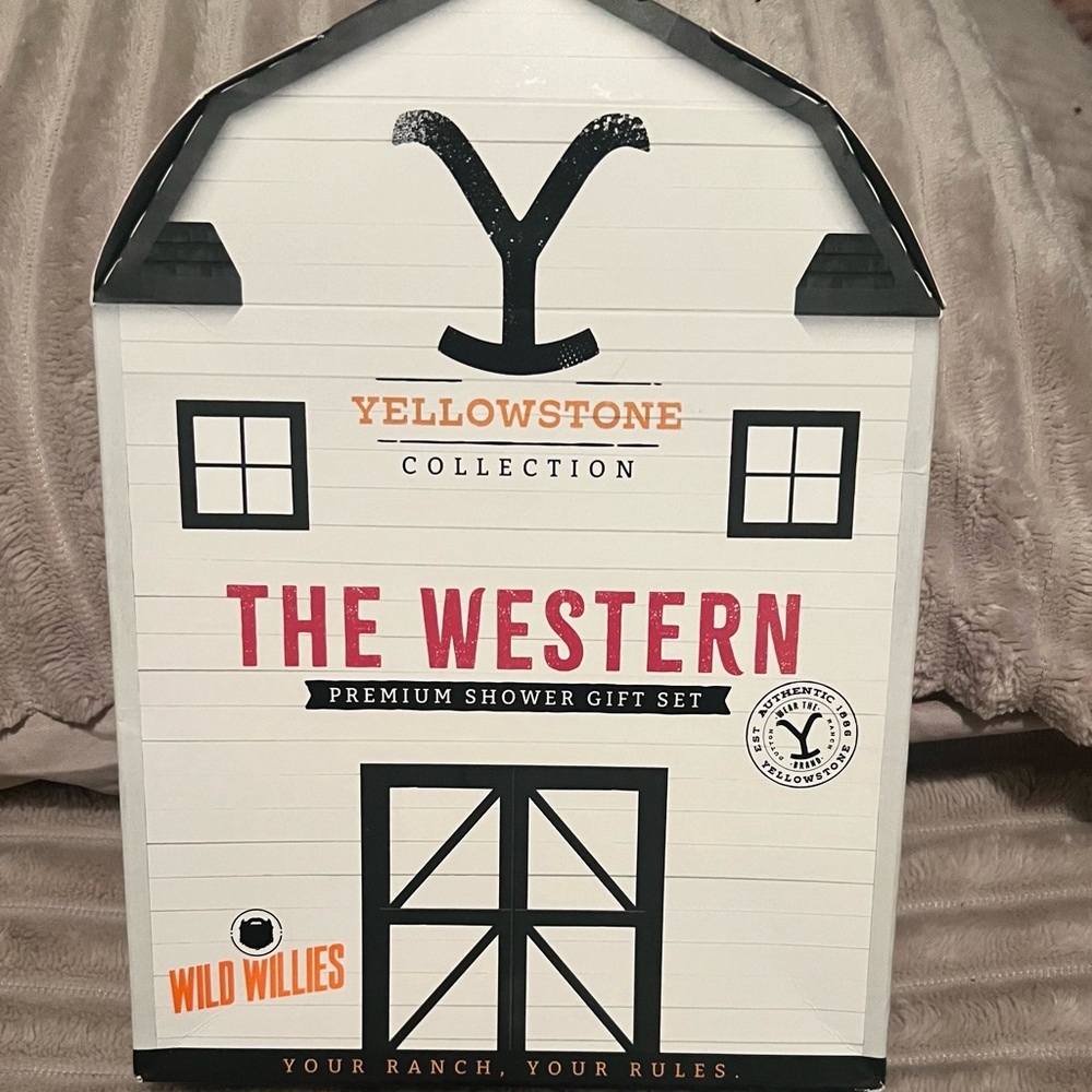 The Western Premium Shower Gift Set - Black and White